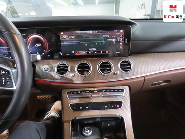2022 - mercedes-benz e250