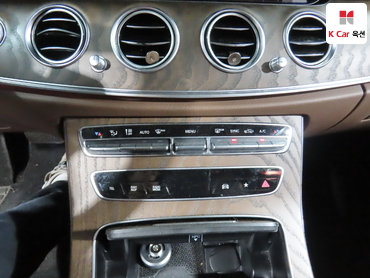 2022 - mercedes-benz e250