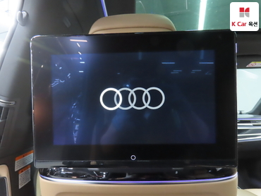 2021 - audi a8