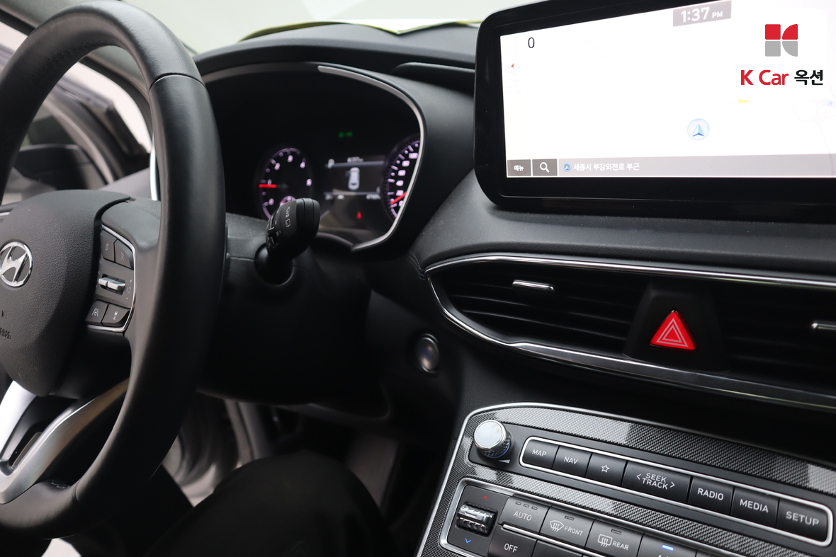 Hyundai SANTAFE - 11