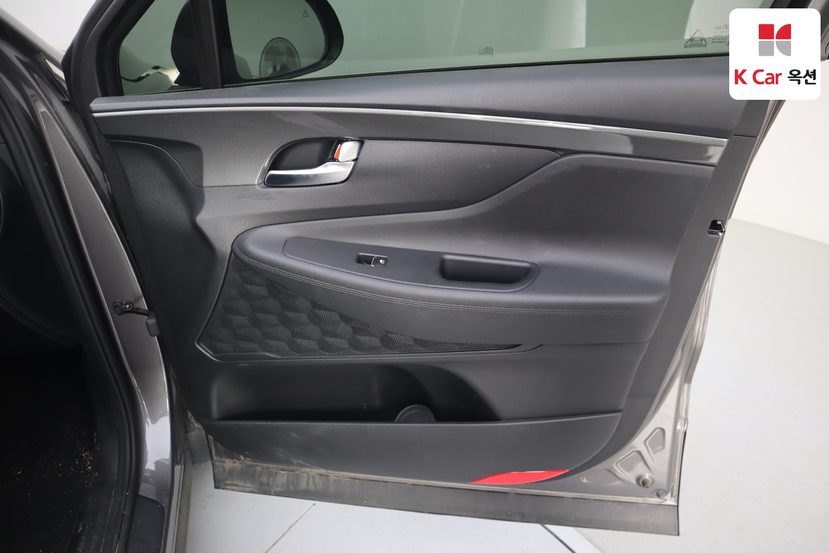 Hyundai SANTAFE - 29
