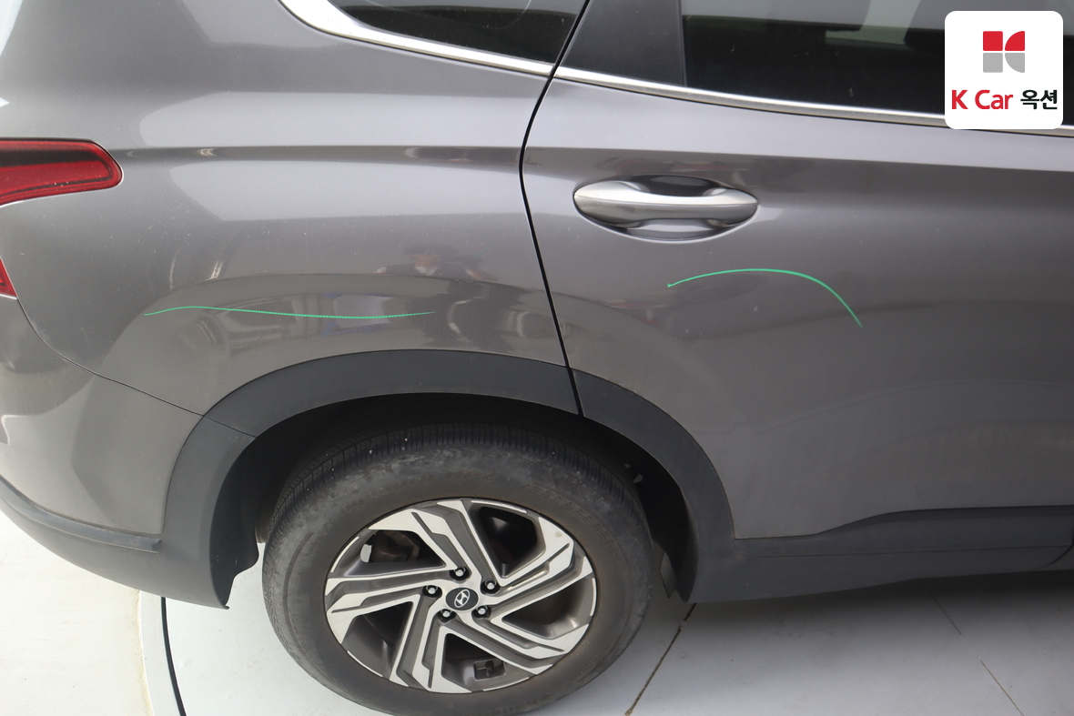 Hyundai SANTAFE - 36