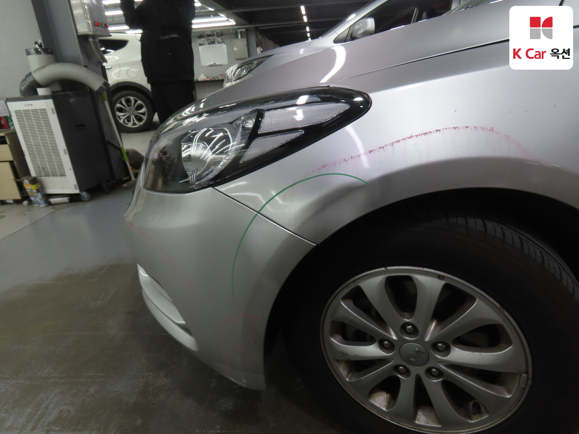 Kia K3 2013 - Image 34