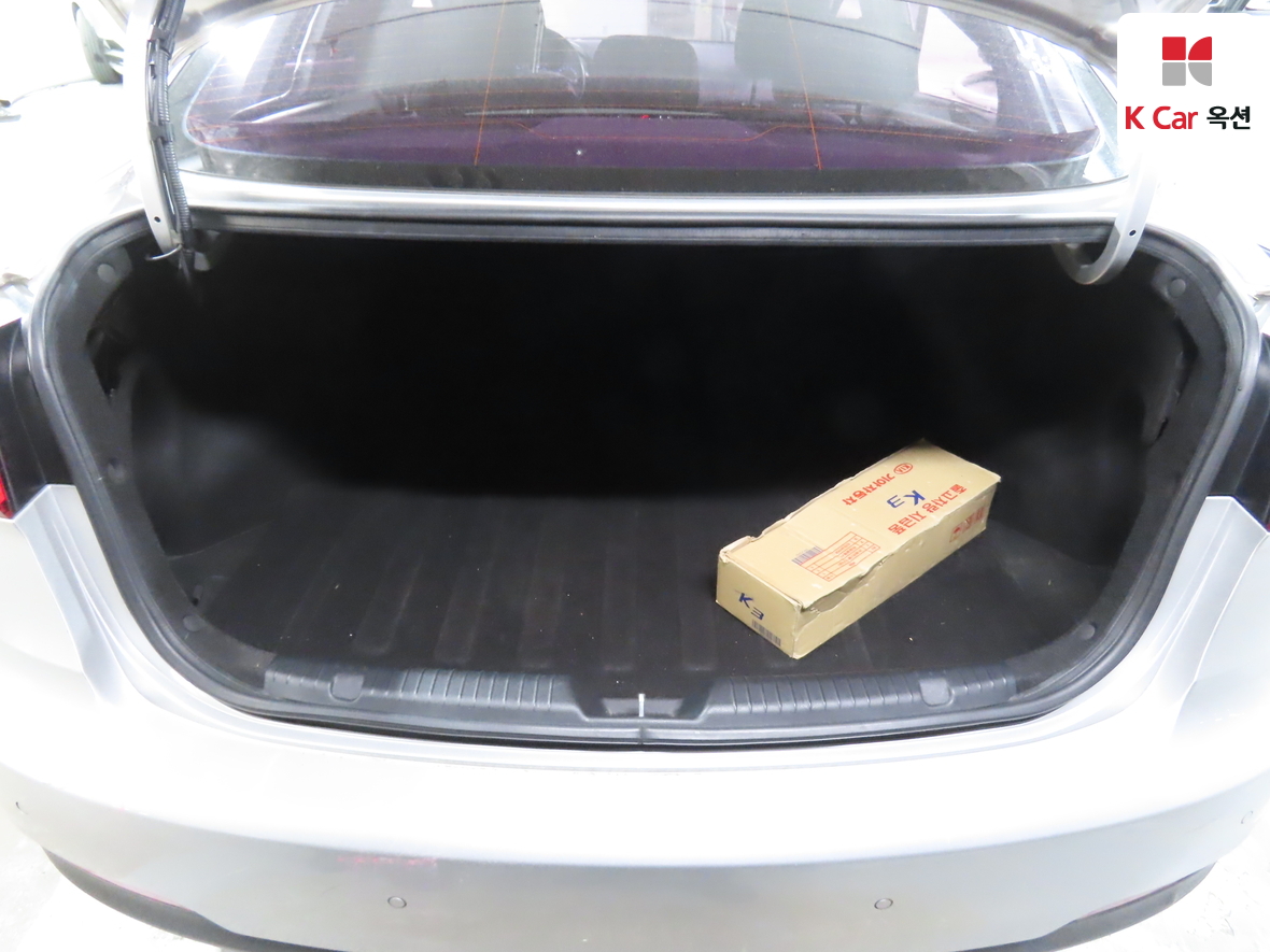 Kia K3 2013 - Image 24