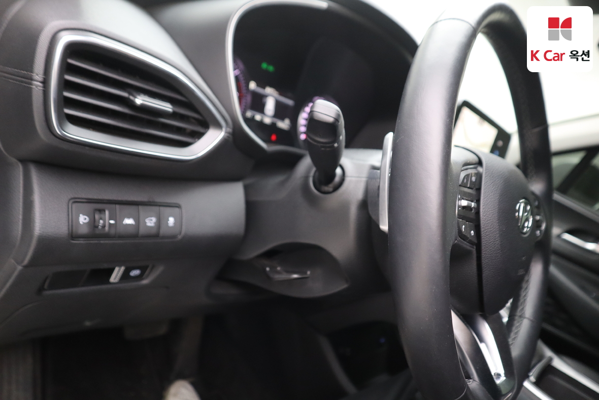 Hyundai Santa Fe - 9