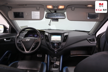 2013 - hyundai veloster