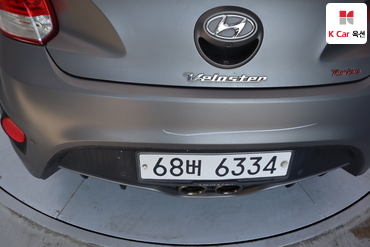 2013 - hyundai veloster