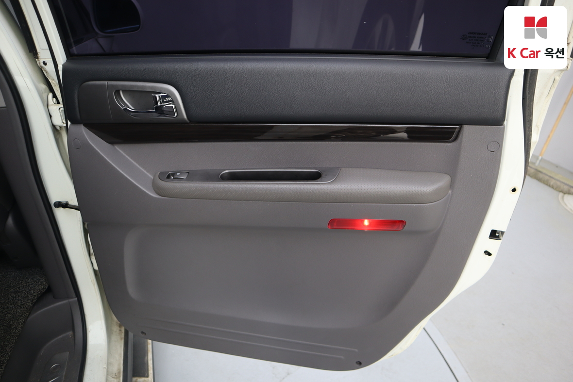 KG Mobility Korando Turismo - 29