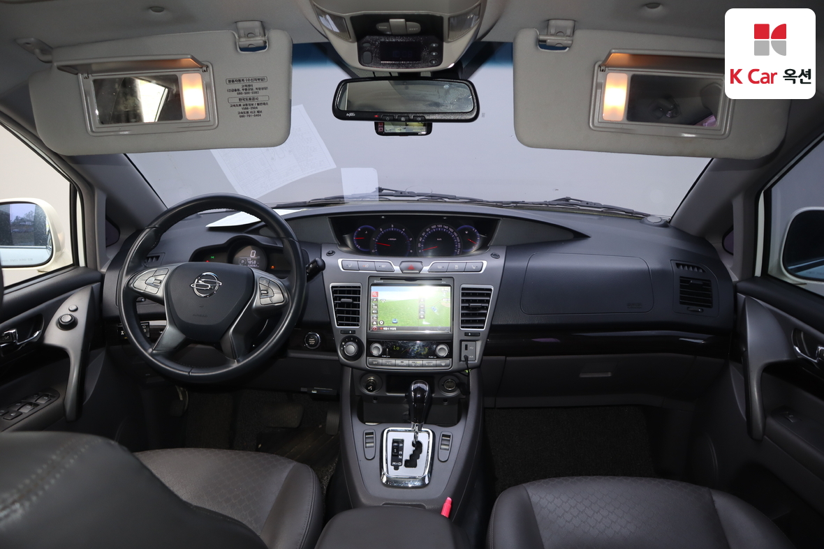 KG Mobility Korando Turismo - 3