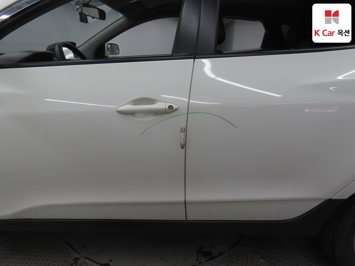 Hyundai Tucson 2011 - Image 38