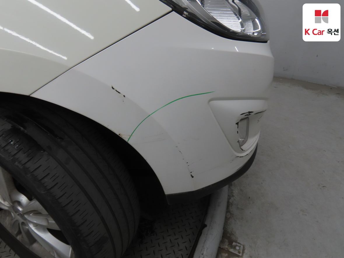 Hyundai Tucson 2011 - Image 35
