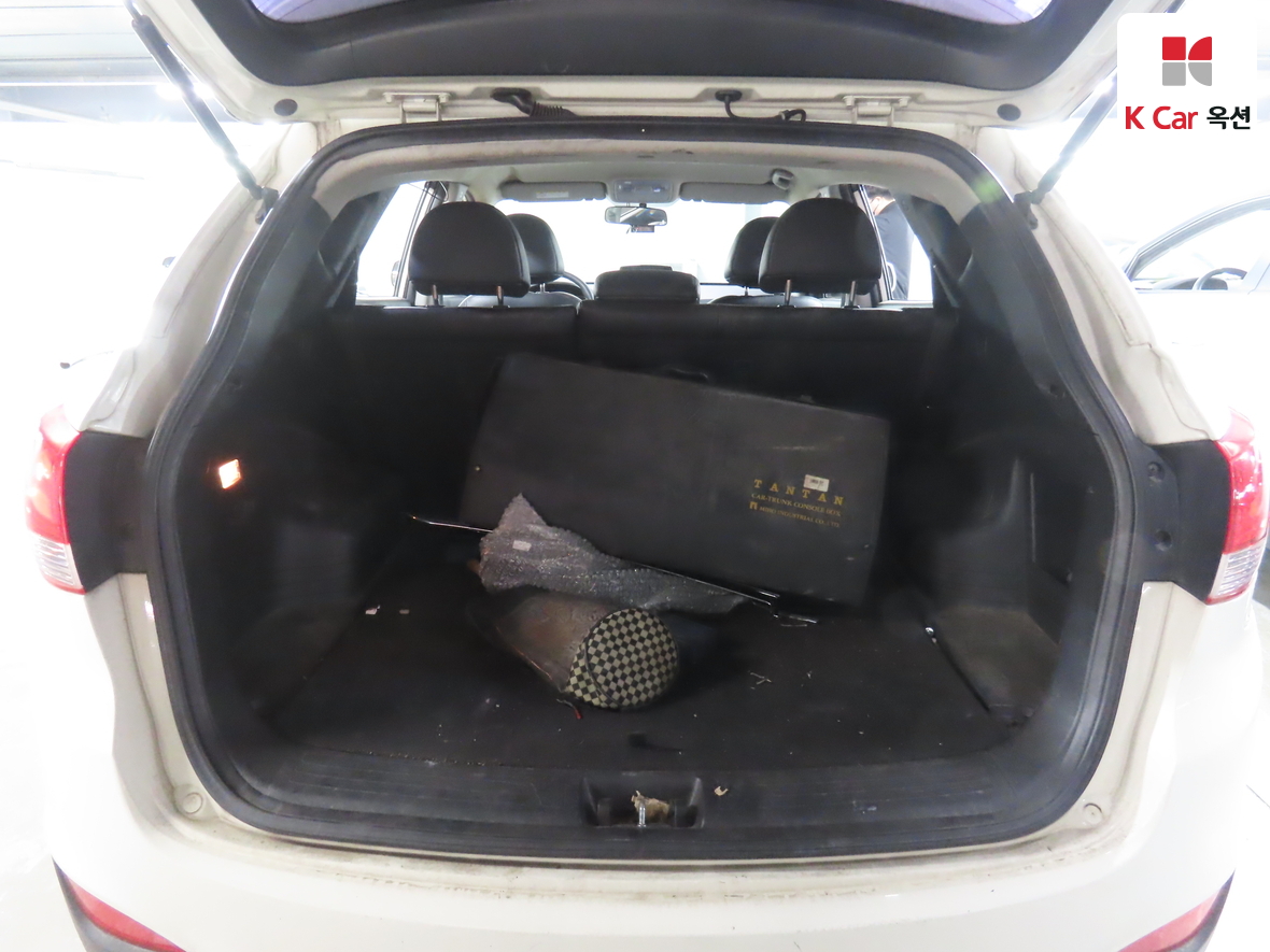 Hyundai Tucson 2011 - Image 25