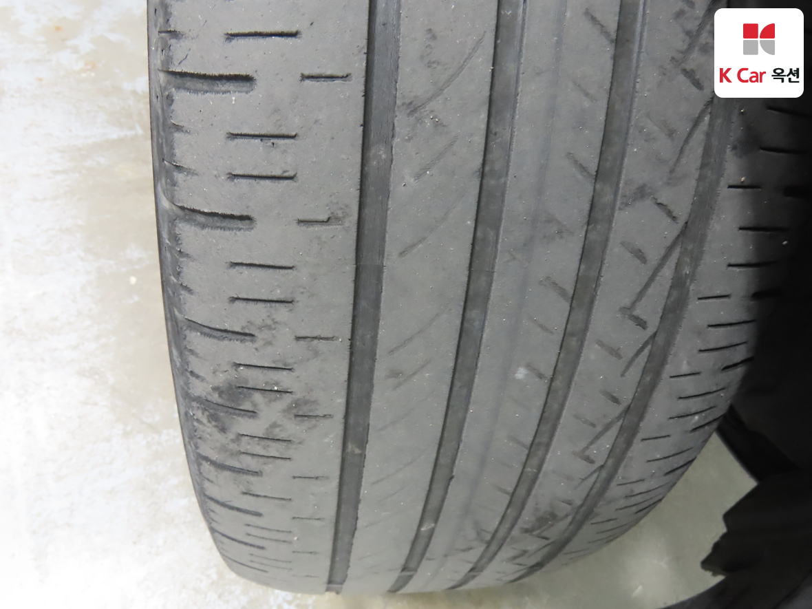 Hyundai Tucson 2011 - Image 32