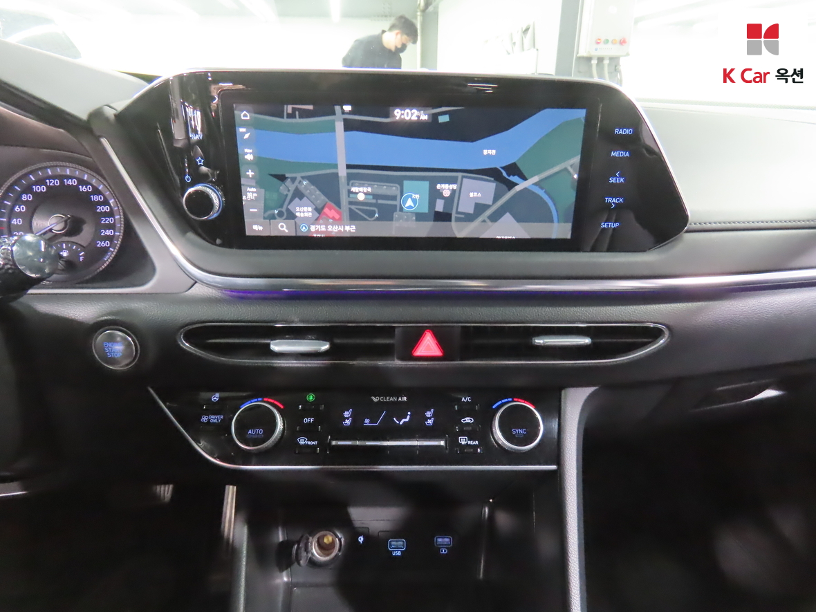 Hyundai Sonata - 6