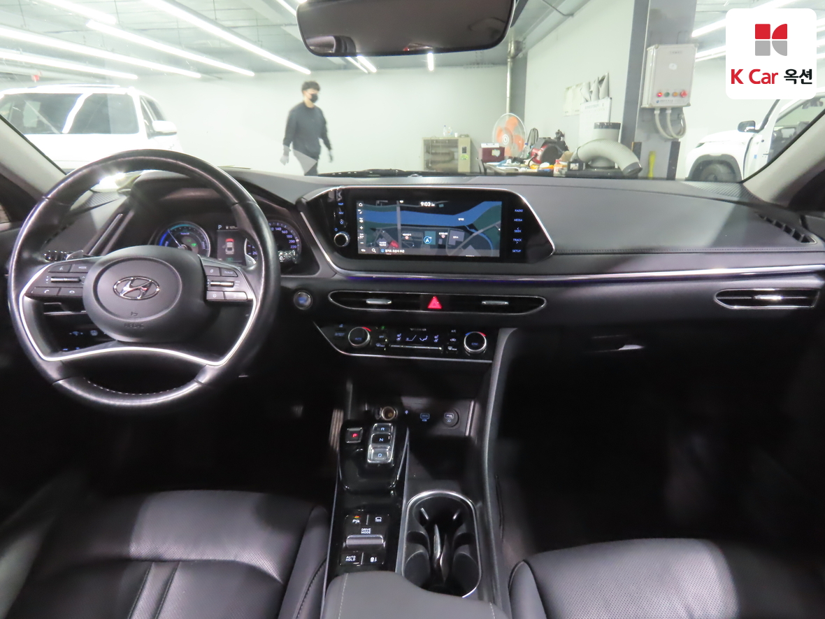 Hyundai Sonata - 3