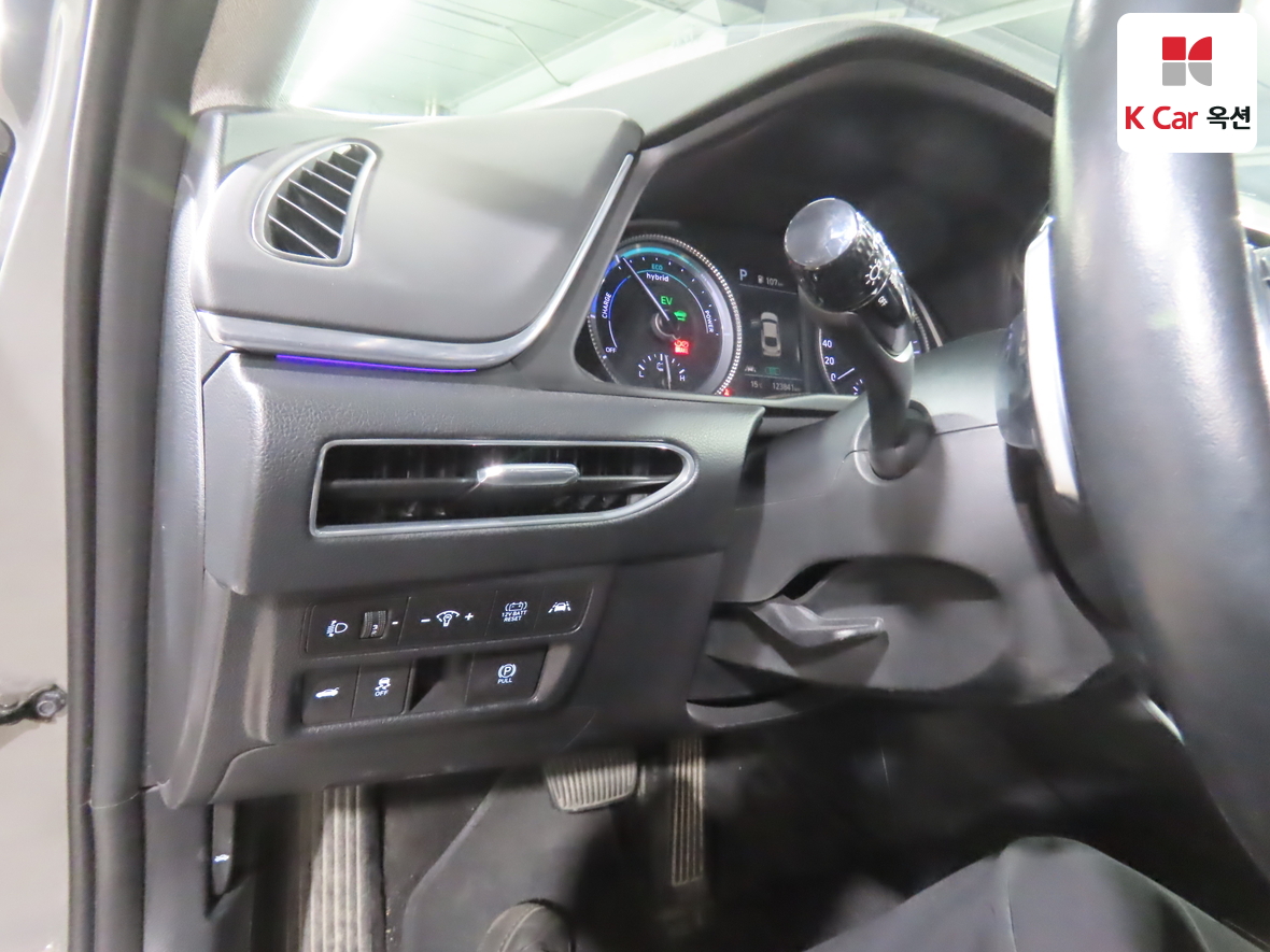 Hyundai Sonata - 9
