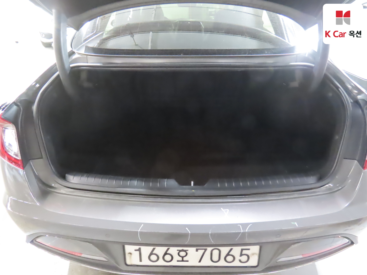 Hyundai Sonata - 25