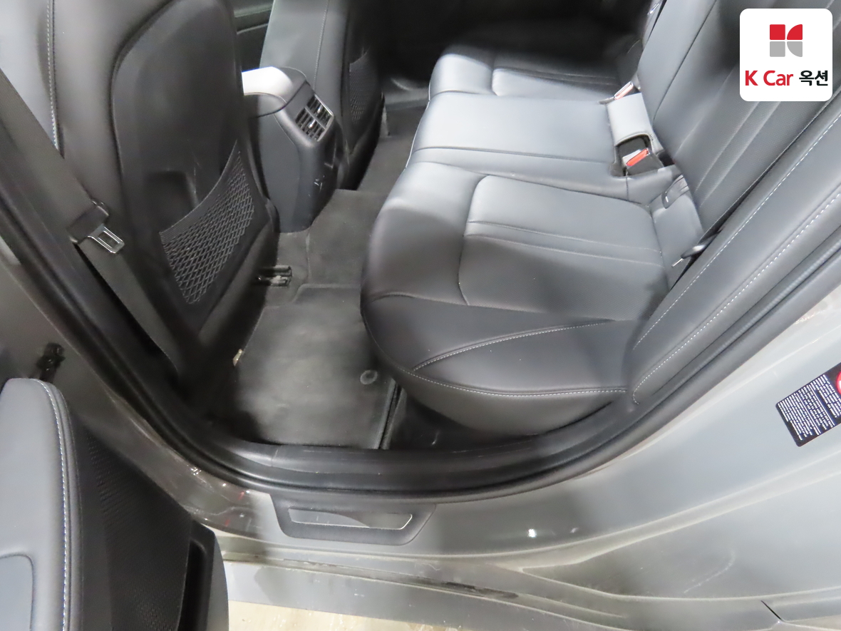 Hyundai Sonata - 23
