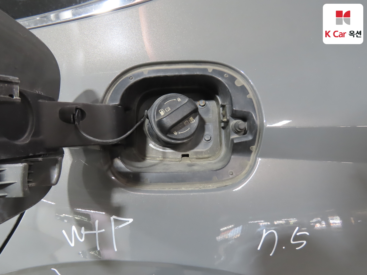Hyundai Sonata - 24