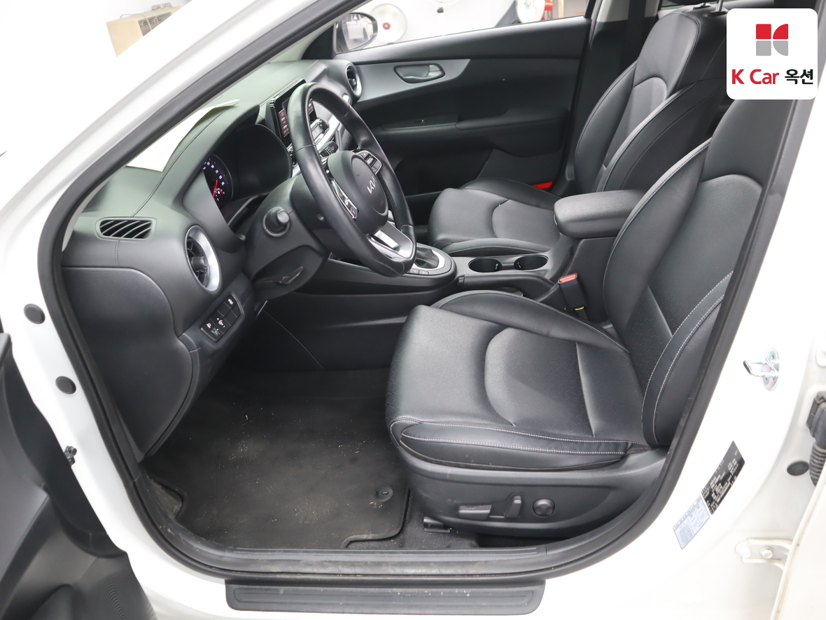 Kia K3 - 18