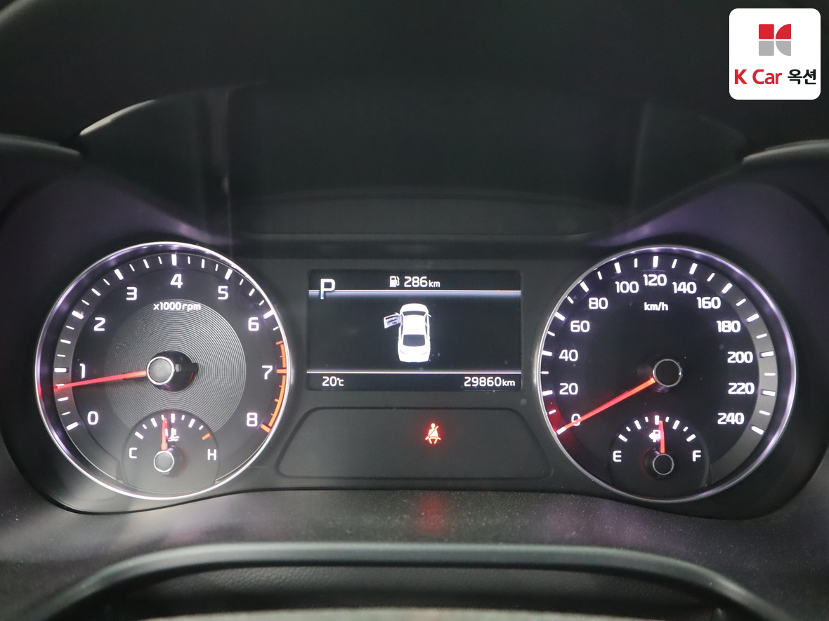 Kia K3 - 5