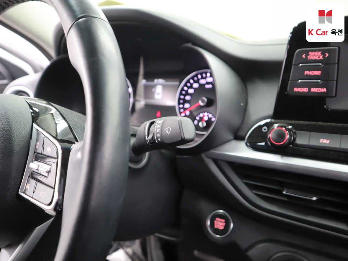 Kia K3 - 11