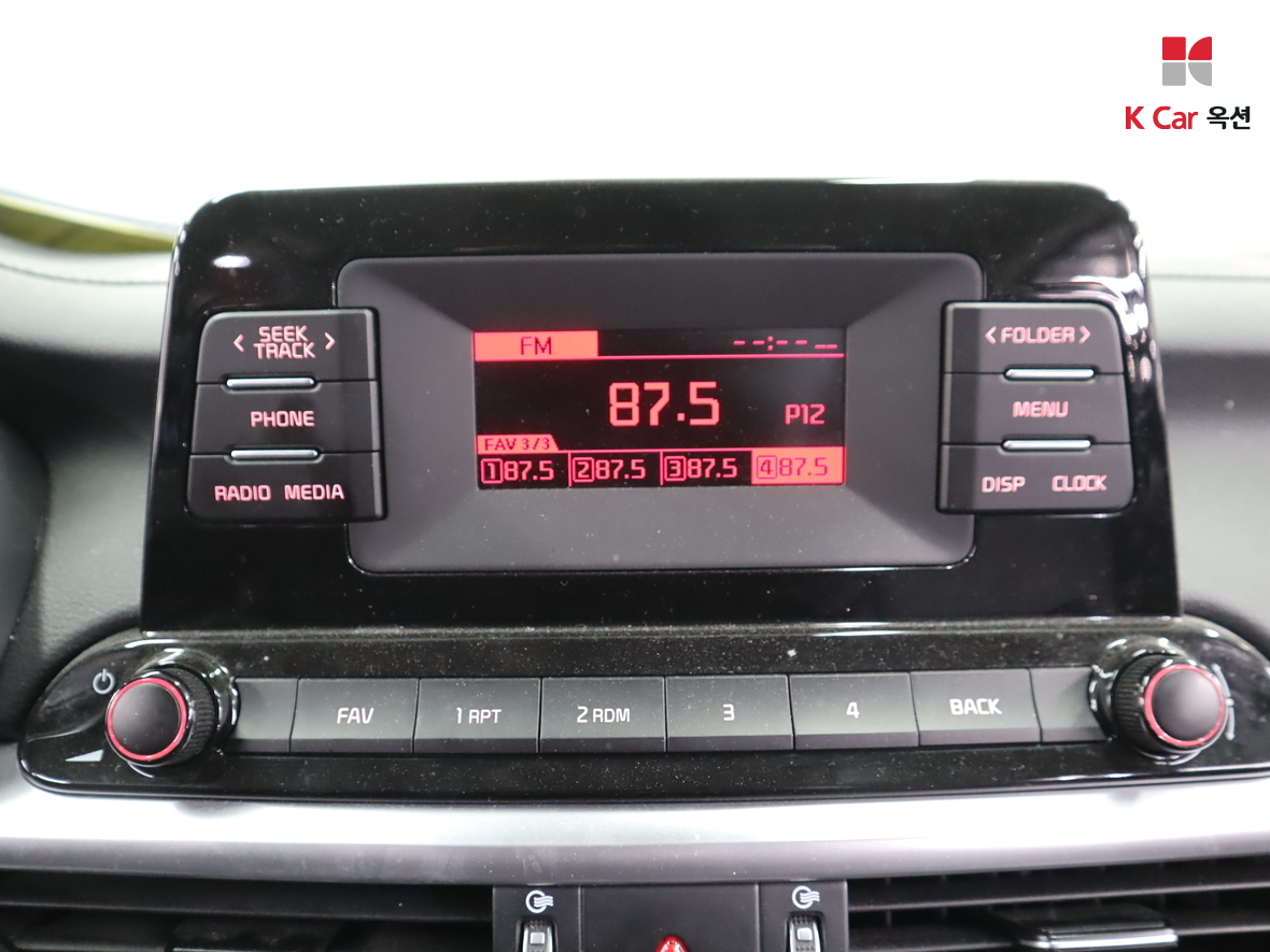 Kia K3 - 14