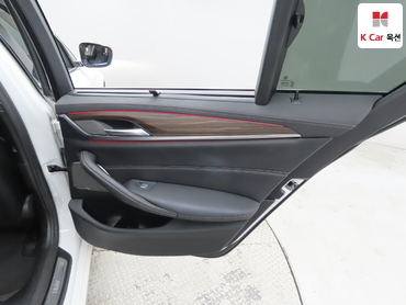 2023 - bmw m5