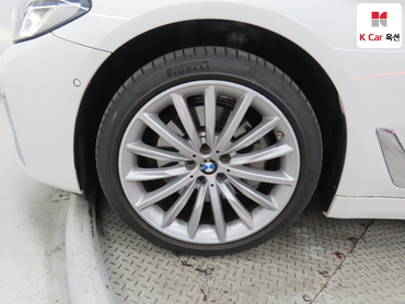 2023 - bmw m5