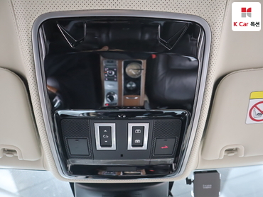 2018 - land rover range rover