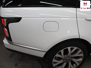 2018 - land rover range rover