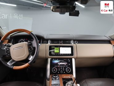 2018 - land rover range rover