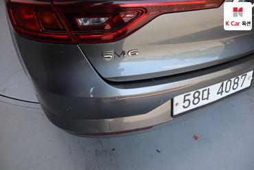 2017 - renault sm6