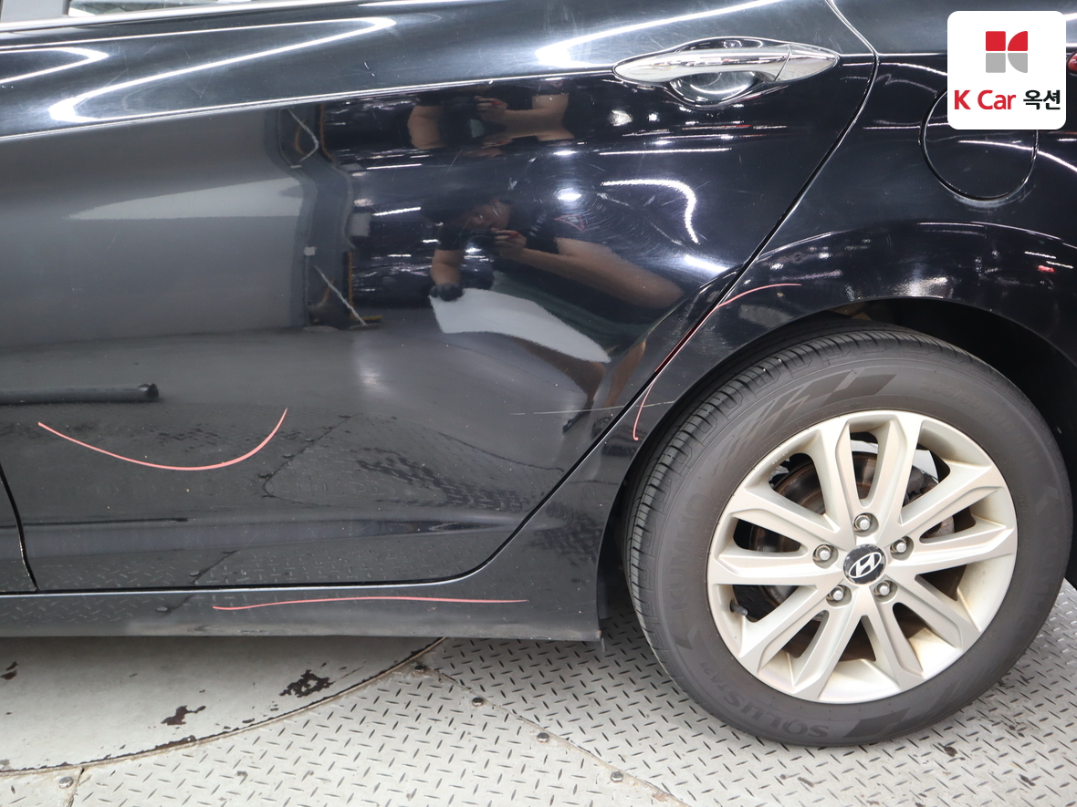 Hyundai Elantra 2014 - Image 37