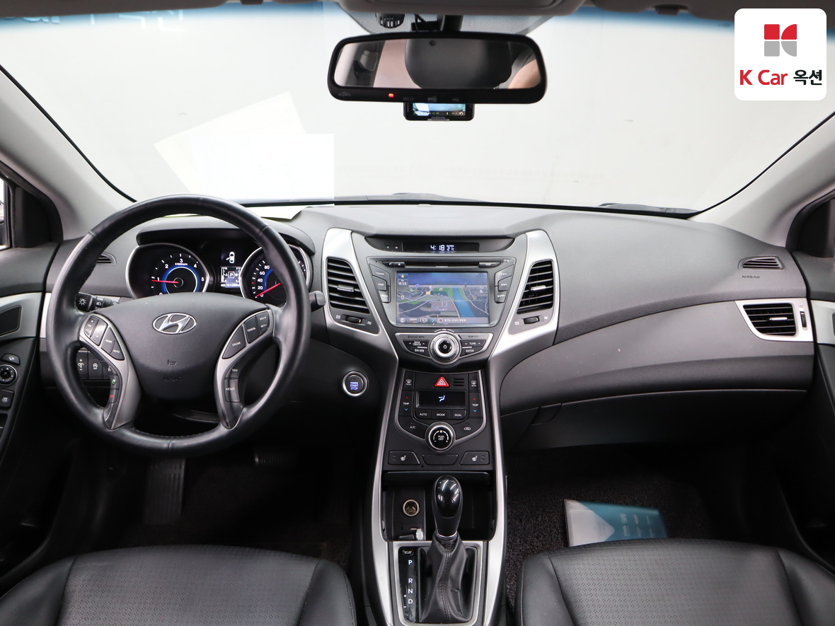 Hyundai Elantra 2014 - Image 3