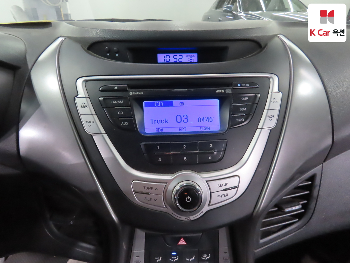 Hyundai Elantra 2012 - Image 14