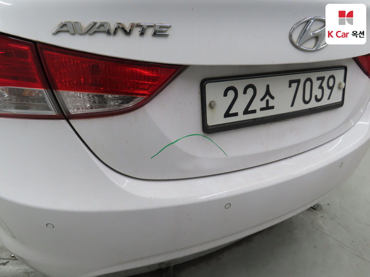 Hyundai Elantra 2012 - Image 45