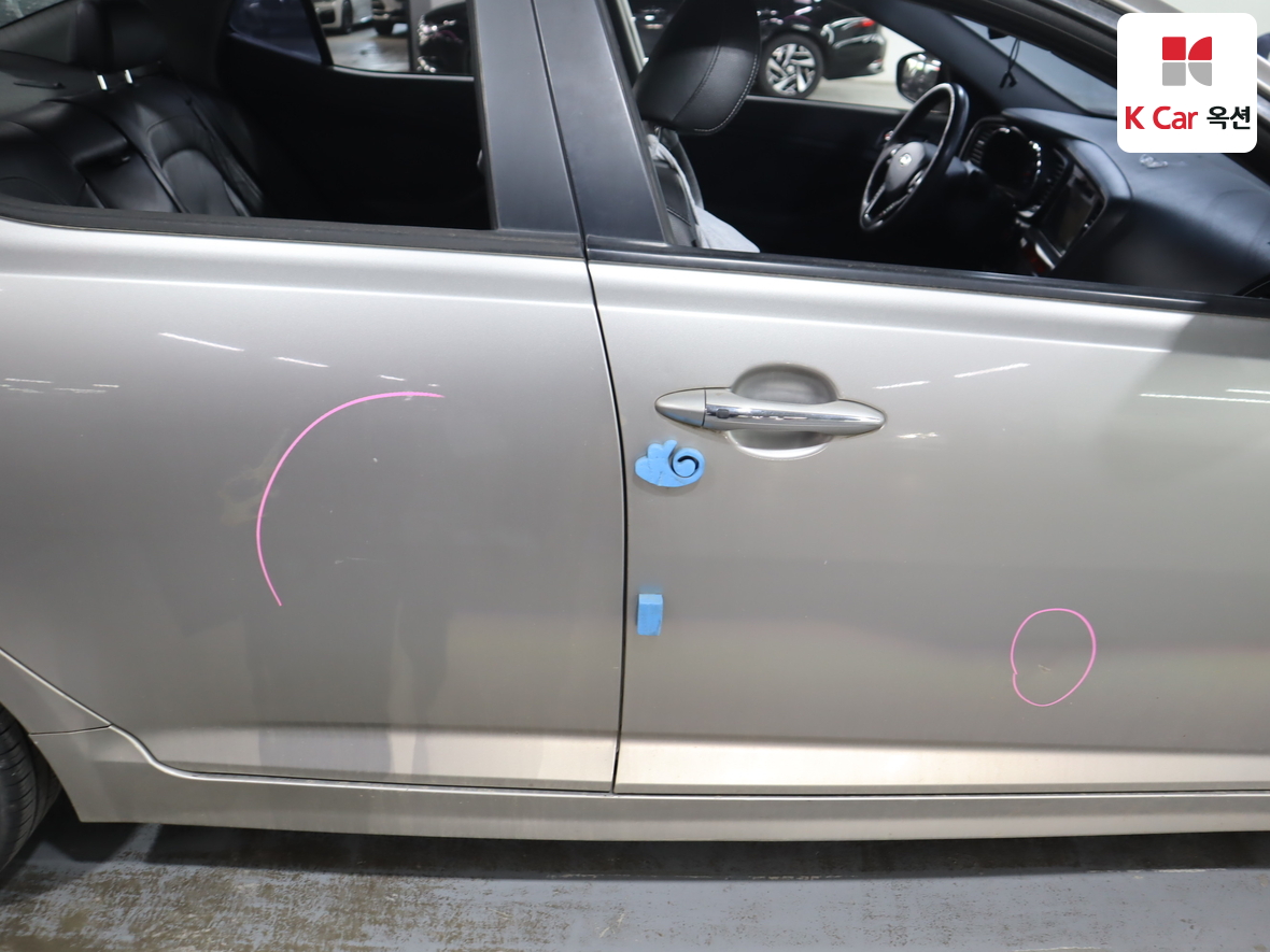 Kia K5 2011 - Image 44