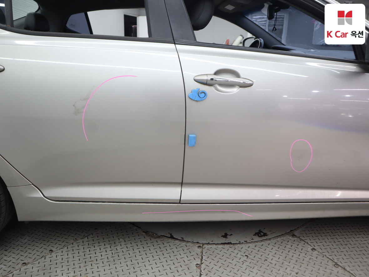 Kia K5 2011 - Image 47