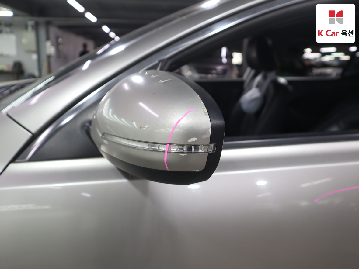 Kia K5 2011 - Image 34