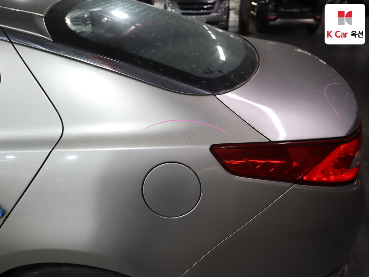 Kia K5 2011 - Image 40