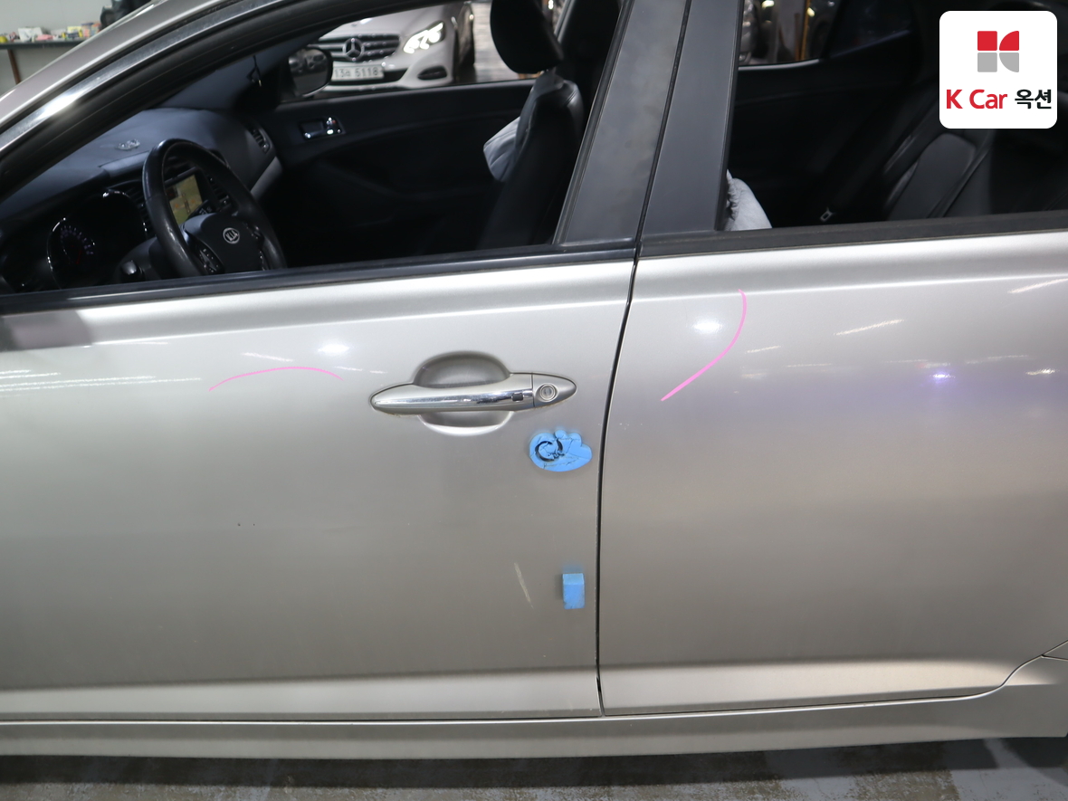 Kia K5 2011 - Image 39