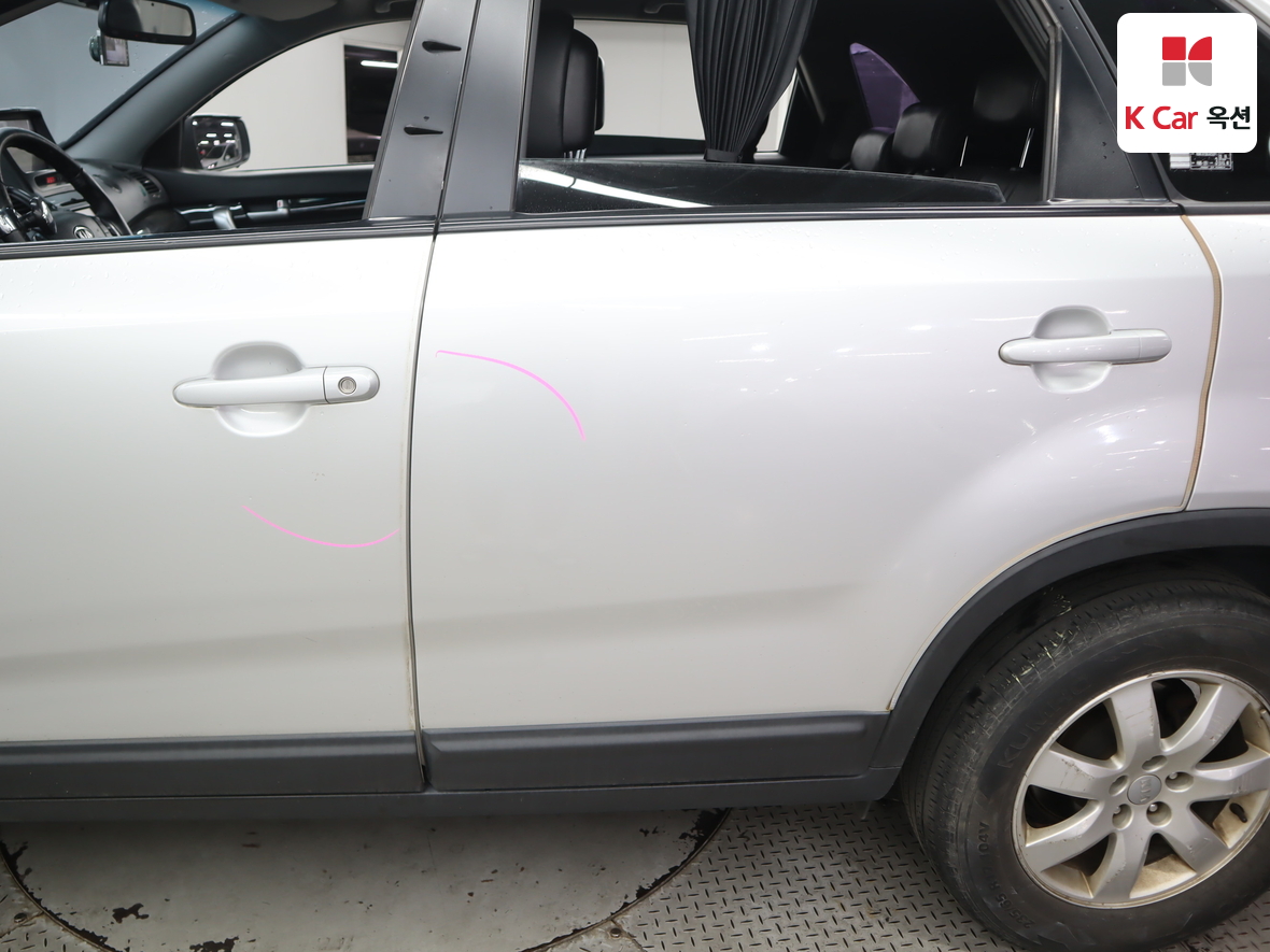 Kia Sorento 2012 - Image 35