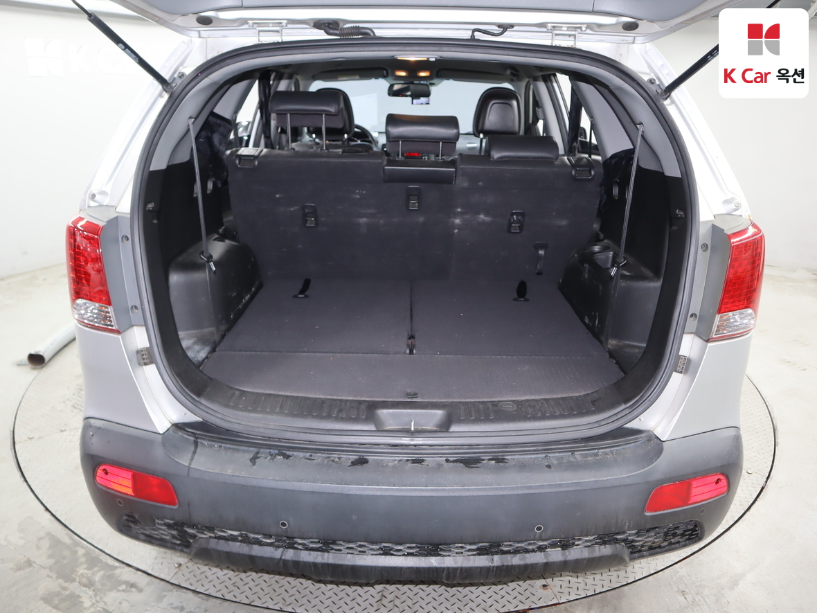 Kia Sorento 2012 - Image 24
