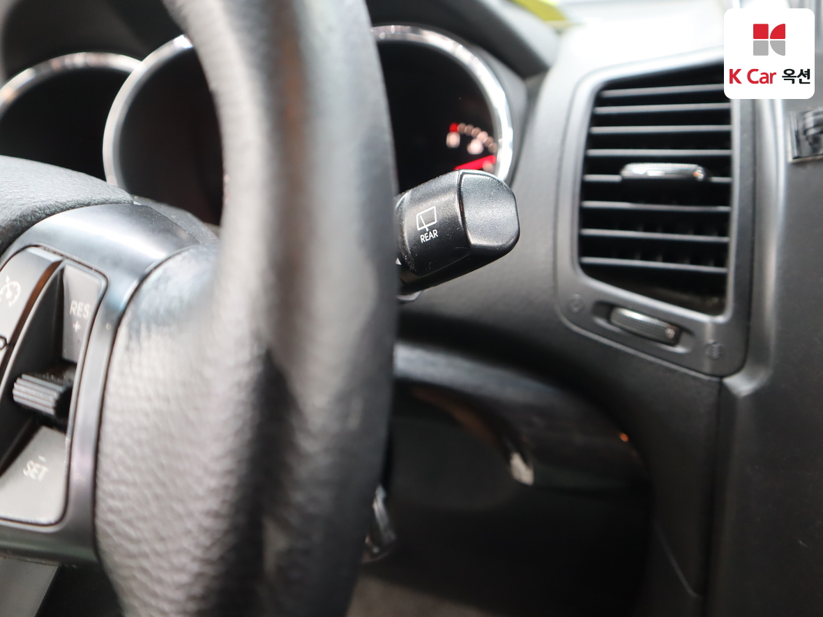 Kia Sorento 2012 - Image 11