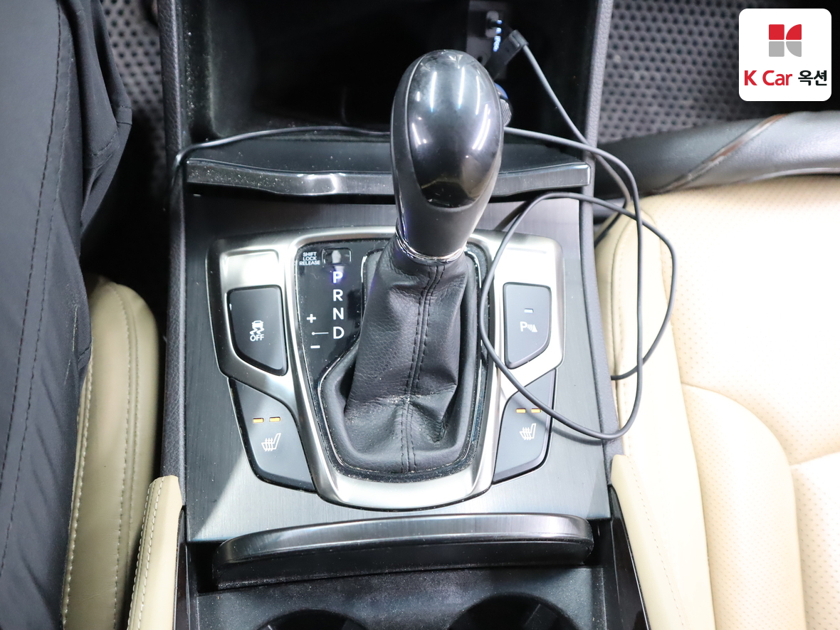 Hyundai Grandeur 2014 - Image 17