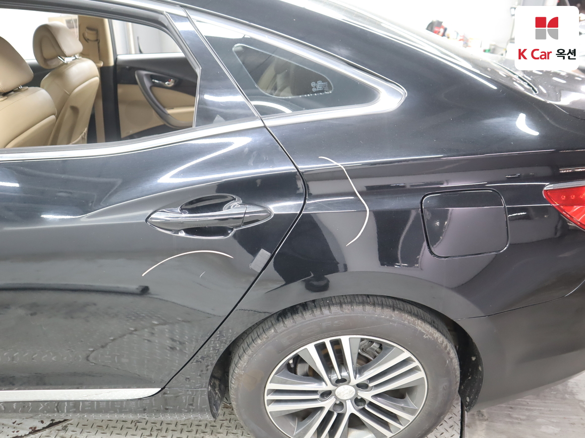 Hyundai Grandeur 2014 - Image 42
