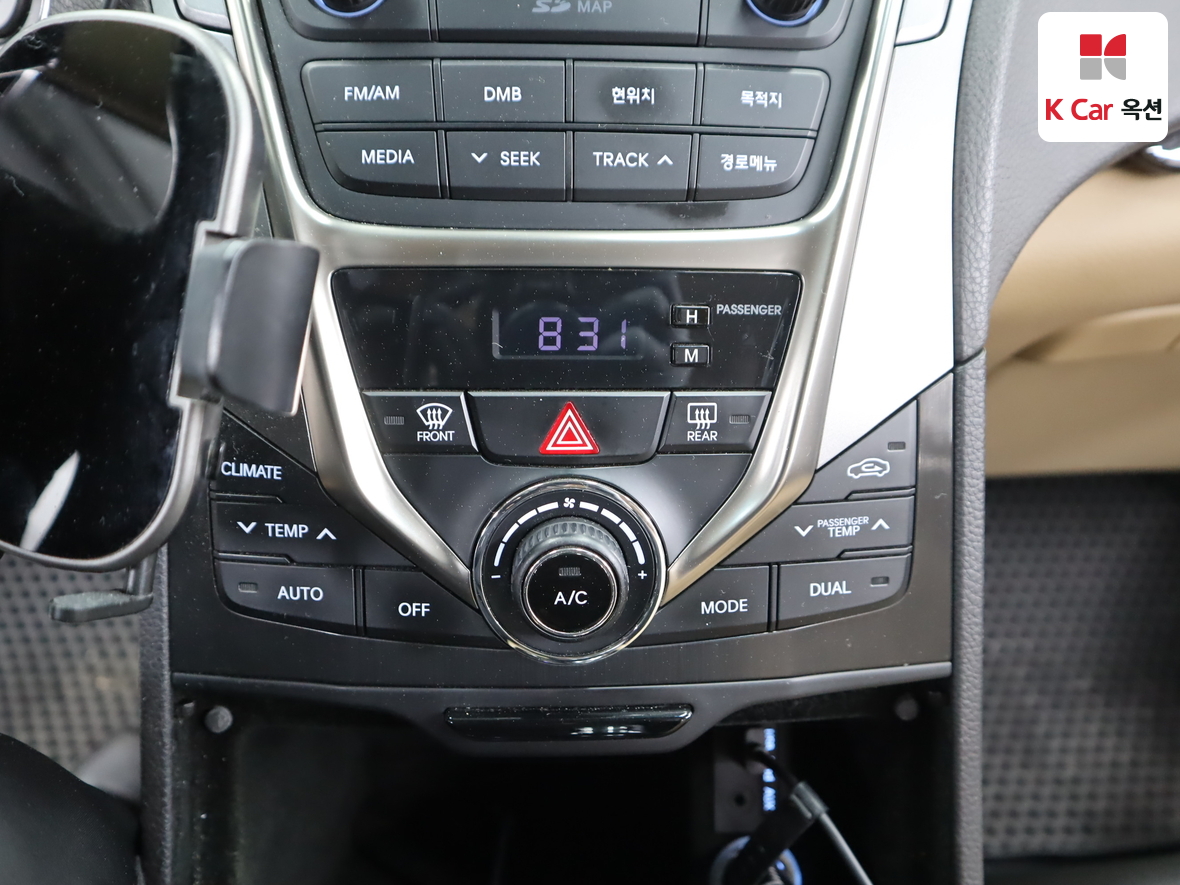 Hyundai Grandeur 2014 - Image 16