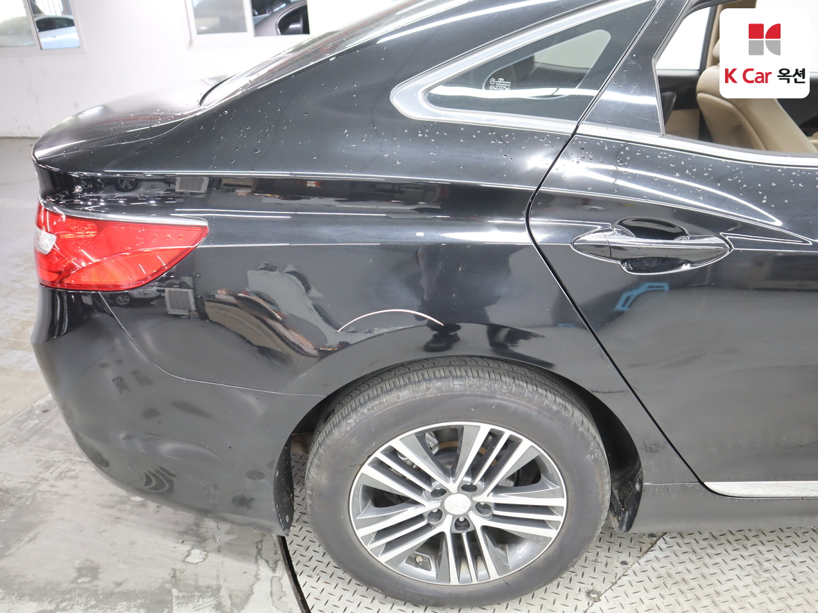 Hyundai Grandeur 2014 - Image 44
