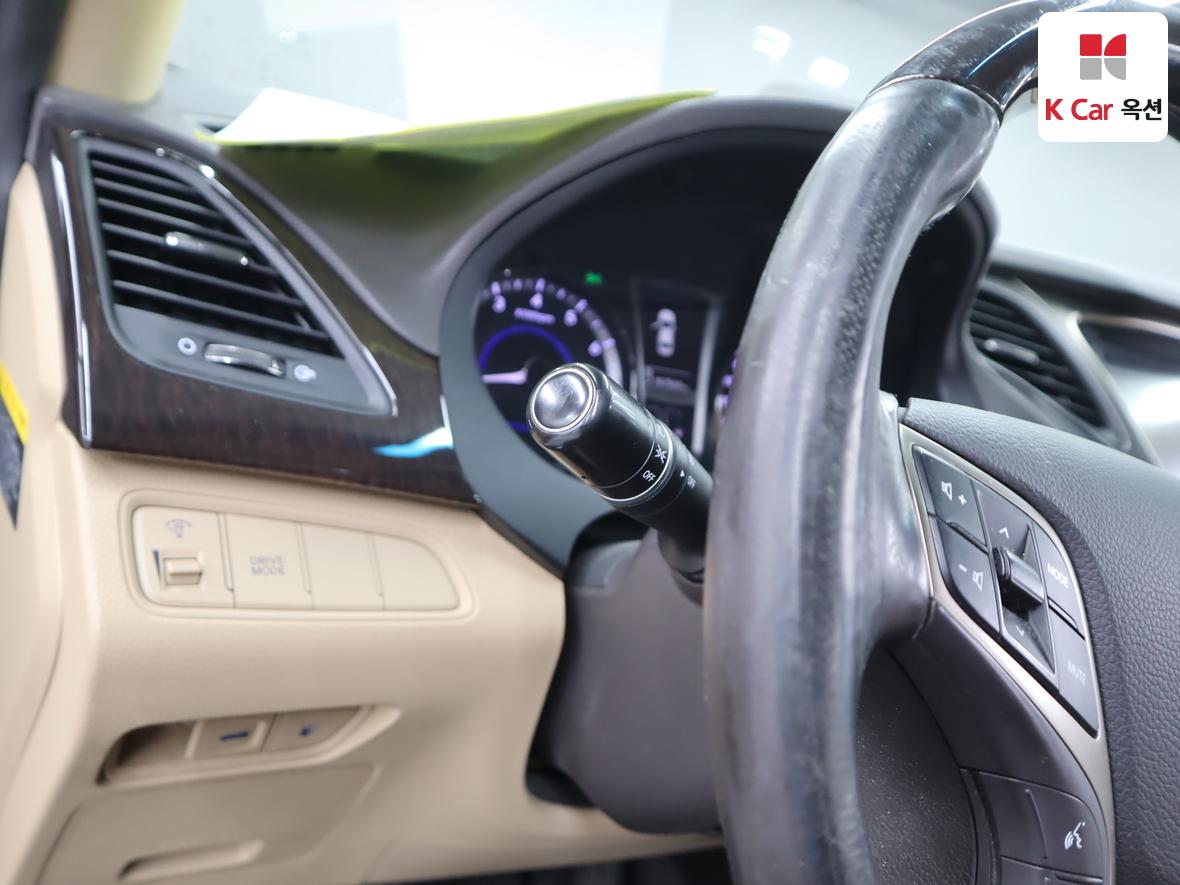Hyundai Grandeur 2014 - Image 9